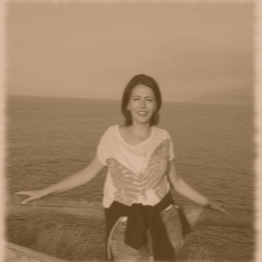 Profesora de Biología y Geología en @calistoymelibea y amante de las ciencias, la naturaleza y la vida