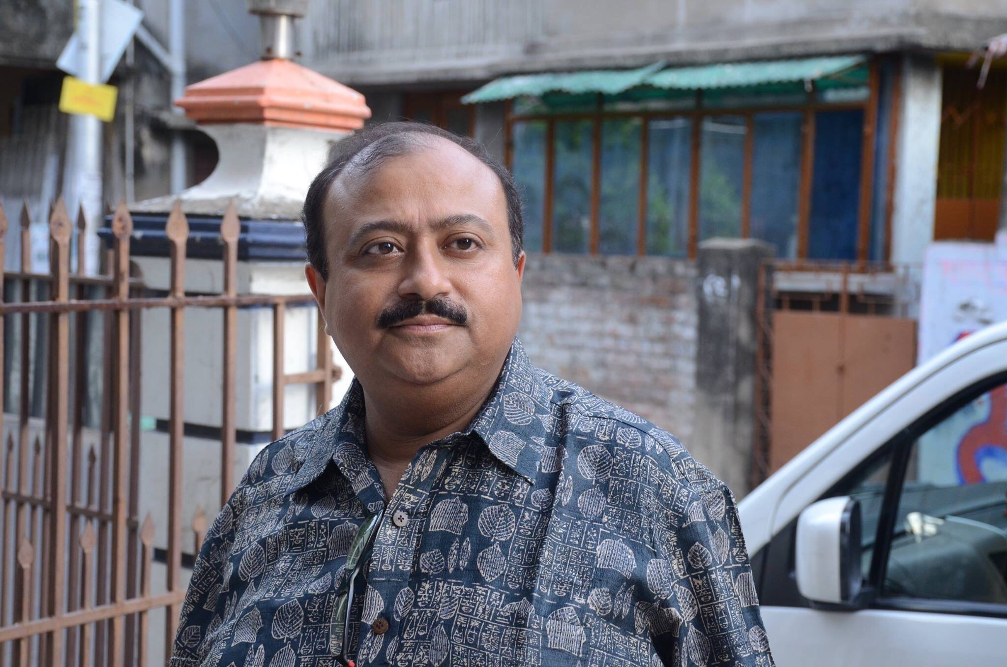 guhaabhijit1965's profile picture. Film maker