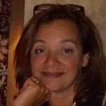 danielle_bots's profile picture. 