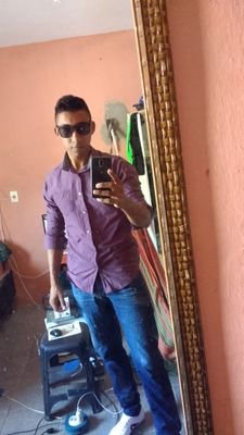 Leandro30637485's profile picture. 