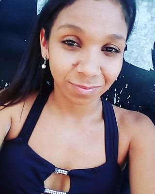 Terror nenhum querida, se ta comigo é meu, se ta contigo é nosso ✌💋😝