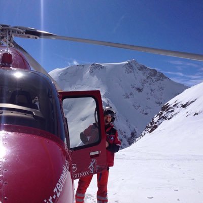 ICU attending, emergency medicine doctor Air Zermatt