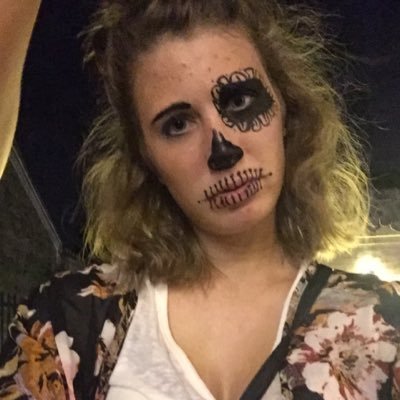 LinZboob's profile picture. call me. beep me. if ya wanna reach me.