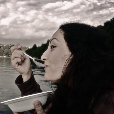 assiahassanein's profile picture. Video+Maker - Educator in STEAM - Digital Strategist.     Make it happen" https://t.co/cI6hWpbWzP