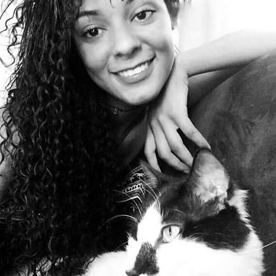 anie2000mil's profile picture. 