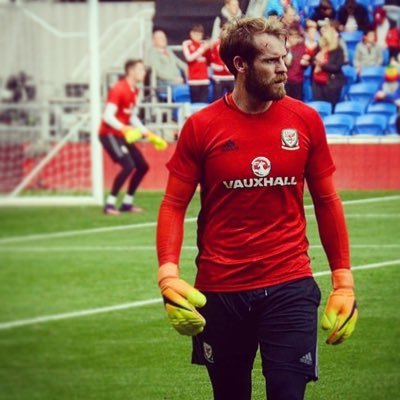 Professional Goalkeeper || @FAWales Instagram @owainfonwilliams