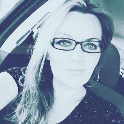 Nickeyangell's profile picture. My girls are my everything