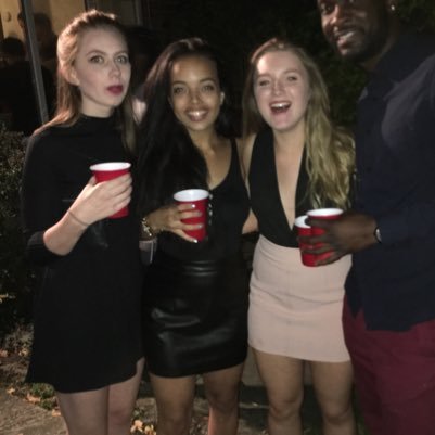 chargemruss's profile picture. sc/ig ^ • YSJU • ॐ