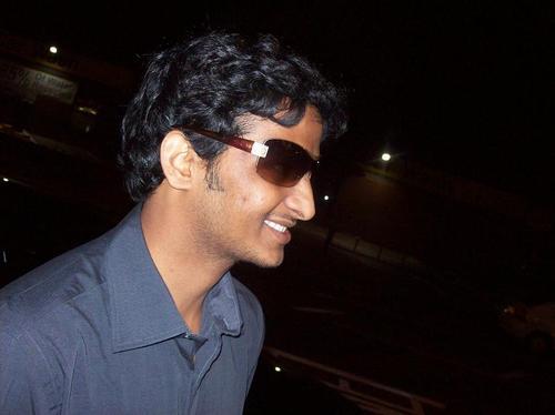 rajeshmaguluri's profile picture. can source best in the class food products for your businesses