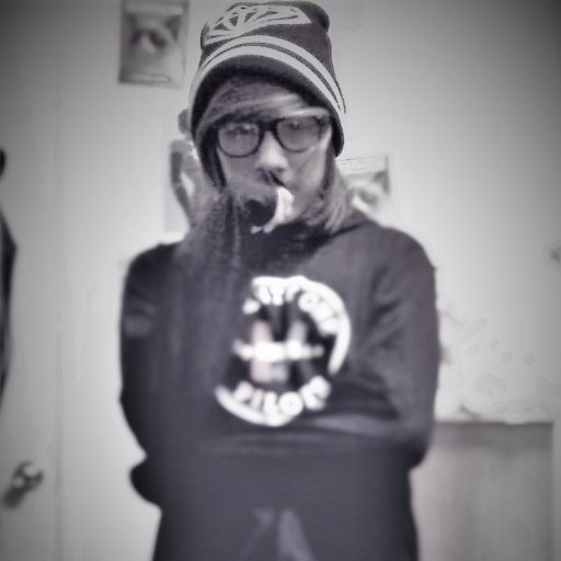 thomasthunder12's profile picture. 