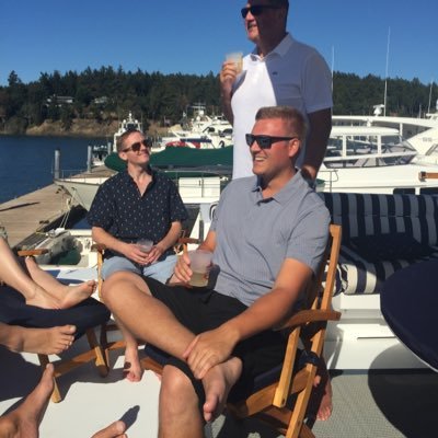 Made in the PNW :: Marketing Mistro :: Tech Nerd :: Sports Fanatic :: Golf Enthusiast :: Snow Shredder :: Book Worm