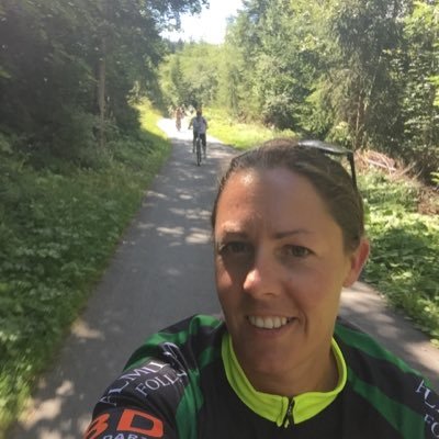 Folerika's profile picture. Quando ti convinci di essere la soluzione forse è il caso di rileggere il problema.