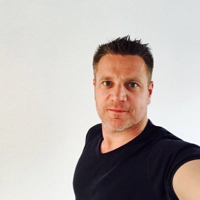 KorvingWim's profile picture. Mens in ontwikkeling, marinier, levensgenieter, kleurt soms buiten lijntjes, triatleet, sport, coaching, reizen, maar bovenal vader.