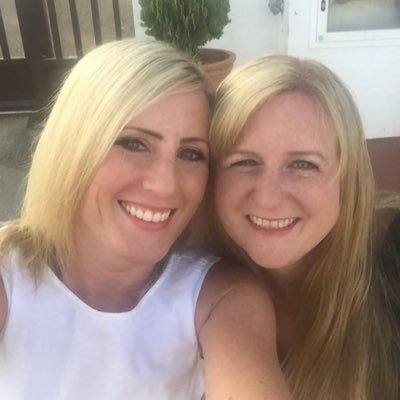 Shopaholic, chocoholic, crazy blonde, cake making, marketing genius, housewife and fun loving mummy. Don't be shy, please say hi!