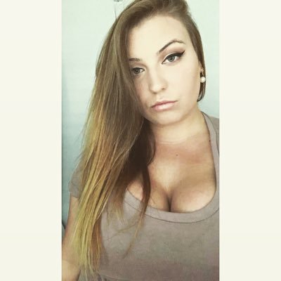 megannnnh_'s profile picture. Princess