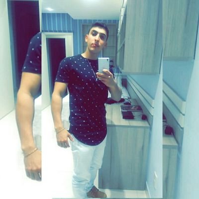 sergioarmond101's profile picture. Ser feliz é oq interessa✌

snap sergioarmond