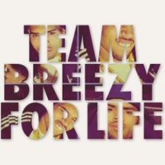 #TeamBezzy 


Christopher Maurice Brown😍
@chrisbrown