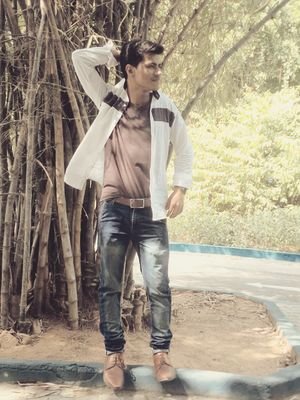 Azgharbe's profile picture. BE ECE and working as Team leader ATM operations and cash management.

cricket is passion and professional is my heart . 

team management is perfection
.