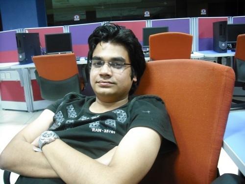 pinkuabhi's profile picture. live with open mind