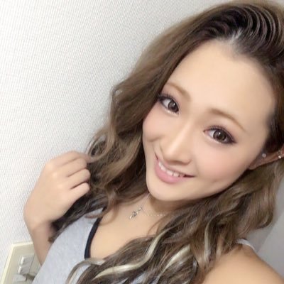 delyle noir梅田EST店♡staff→delyle noir河原町OPA店♡staff 2016.02.21卒業/Instagramはじめました😽💕