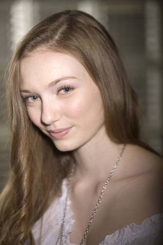 eleanorweb's profile picture. This is the official Twitter for the fansite Eleanor Tomlinson Web. We're not Eleanor herself.