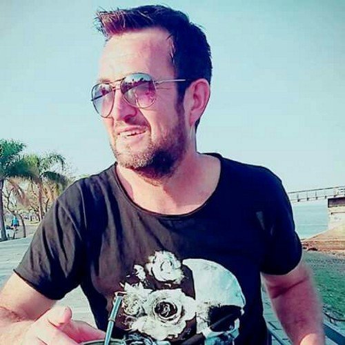 Rober75armenta's profile picture. Caminito al costado del mundo....