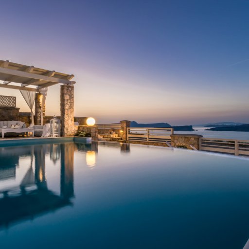 Limited Selection of Luxury & Character Villas with private pool in the Greek Islands.