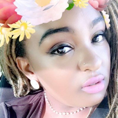 Freelance Cosmetologist Freelance Barber My life is hair! Serious inquiries DM me ! Love refers