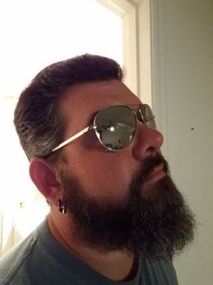 deviledegg_'s profile picture. 