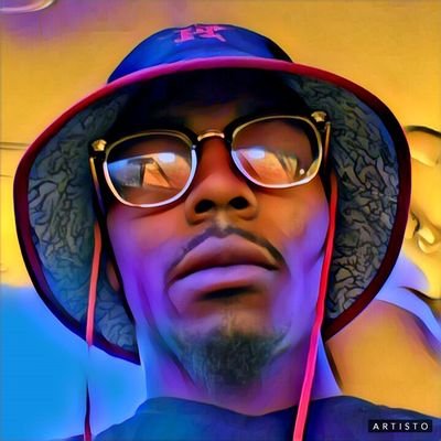 Youngiin205's profile picture. 