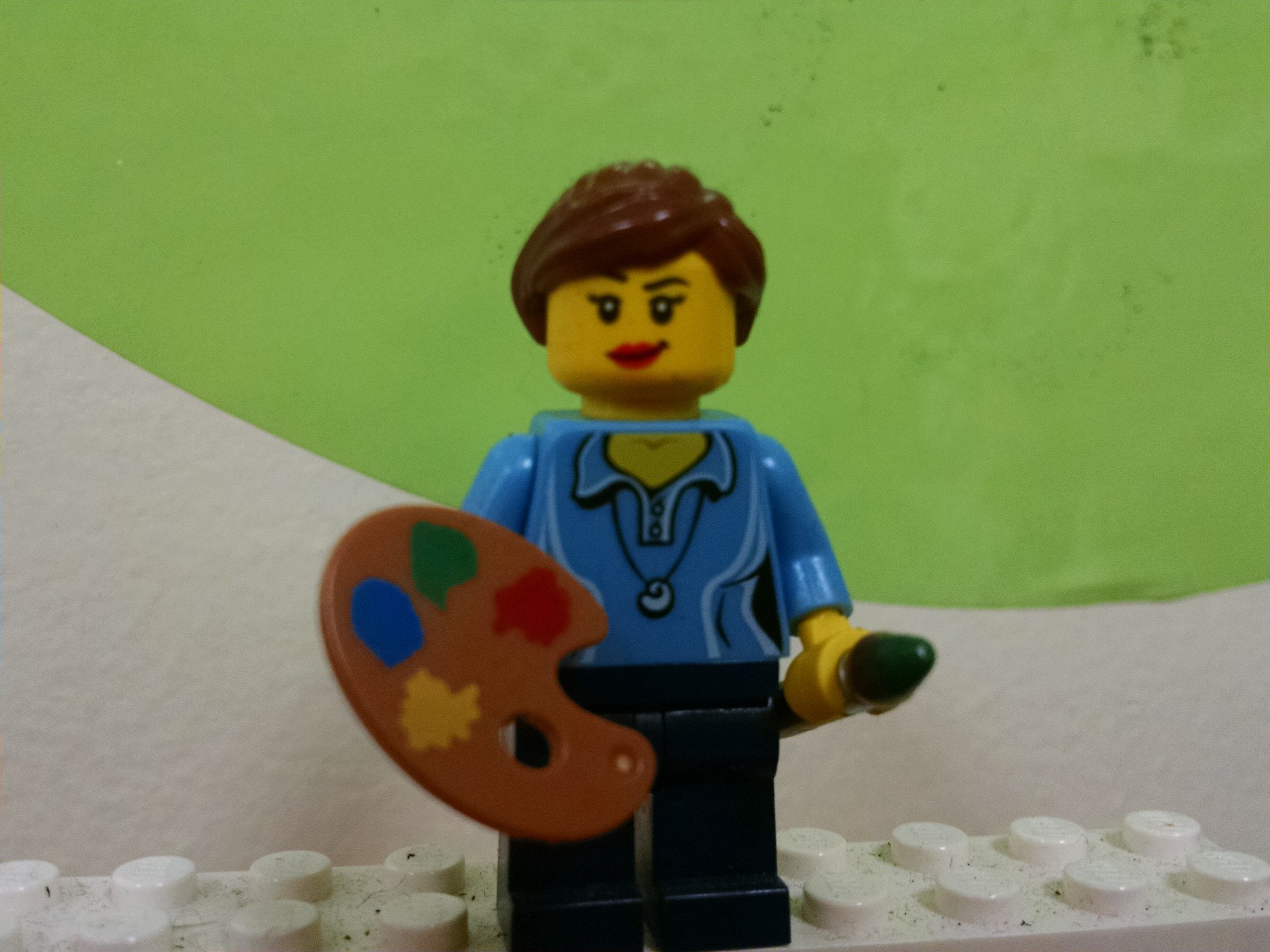 (She/Her) I teach Pre-K to 4th grade Art in Robbinsville, NJ. Here's a tiny peek into all the fabulous things that we do in my art classroom. Enjoy!