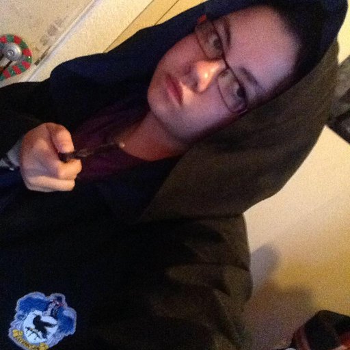 PiliPotter1's profile picture. Magic and the Terror are part of my❤️ @vans_mx @pepeyteo @Ricardo_Peralta #Potterhead⚡️ #SoySolaArmy #Cacher 👩‍❤️‍👩 #LGBT🌈 #Herbalifa