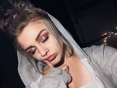 Brookerpgplm's profile picture. All our friends want us to fall in love.