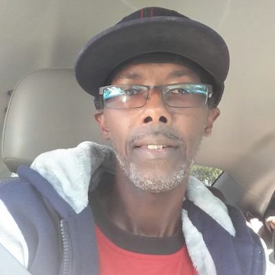 arnoldbyrd48's profile picture. 