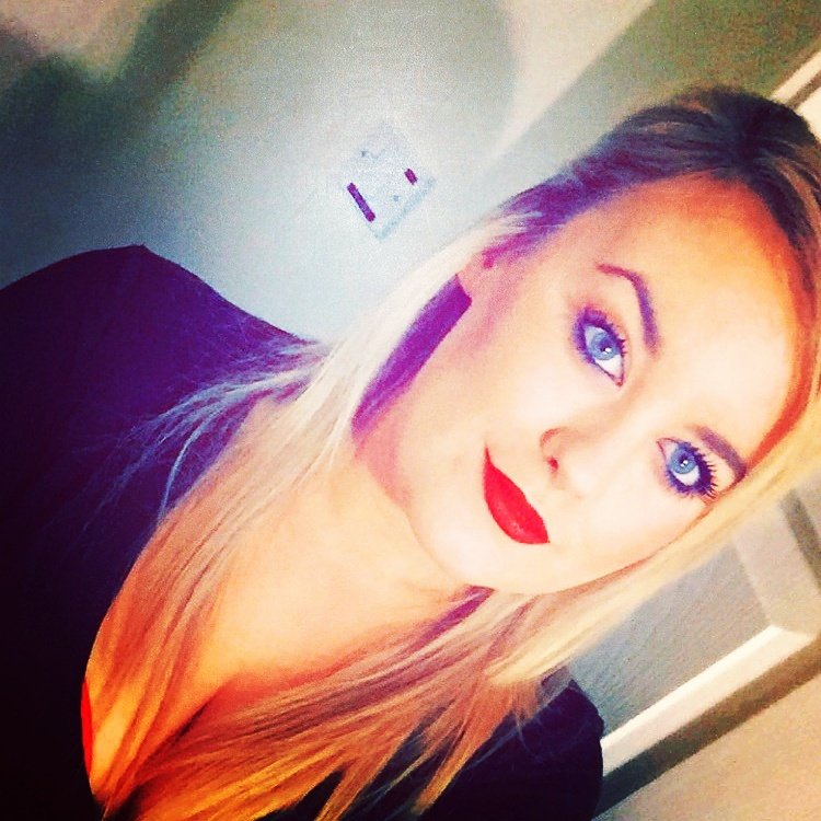 NadineMartin5's profile picture. Dont let your past define your future ❤️