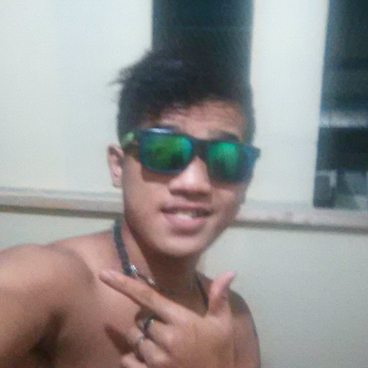 EmpudGullaly's profile picture. 