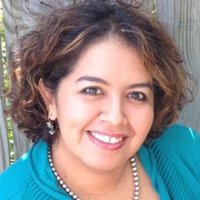 Yolanda Lopez(@LopezWriting) 's Twitter Profile Photo