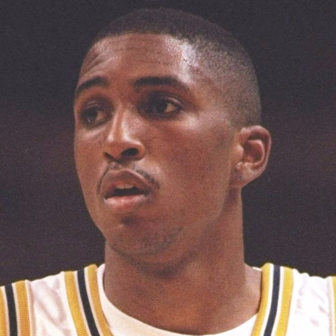 I tweet about Cal basketball. I am not a robot. I am not Shareef Abdur-Rahim.