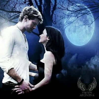 Cuenta Oficial de Twitter del Fandom Fallen Argentina. Con novedades sobre la saga, las peliculas y mas!