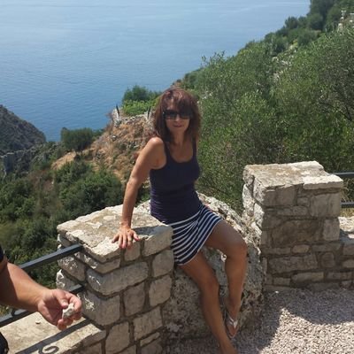 JanelleEsp's profile picture. An American of Italian descent, passionate about health, fitness, politics. I support all people w/I.D. to live on their own, with paid employment and dignity