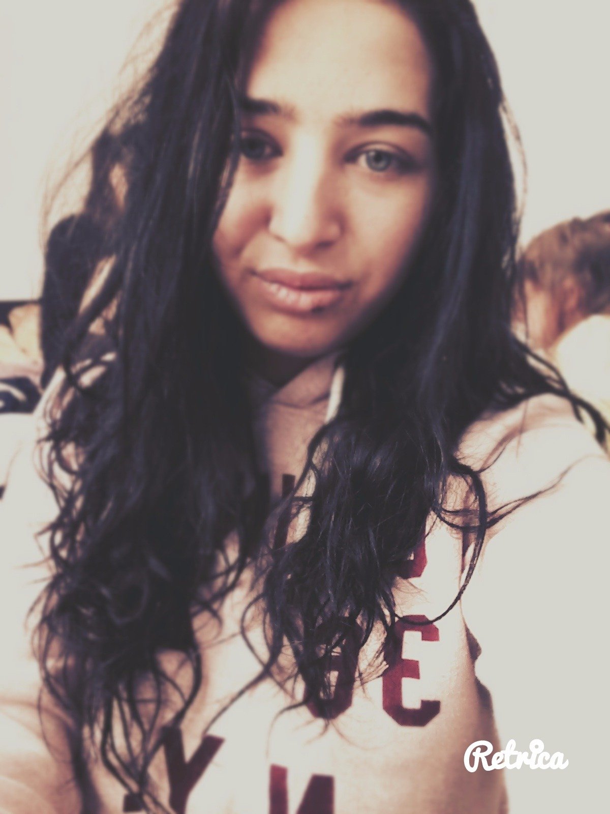 iuliana87298989's profile picture. 