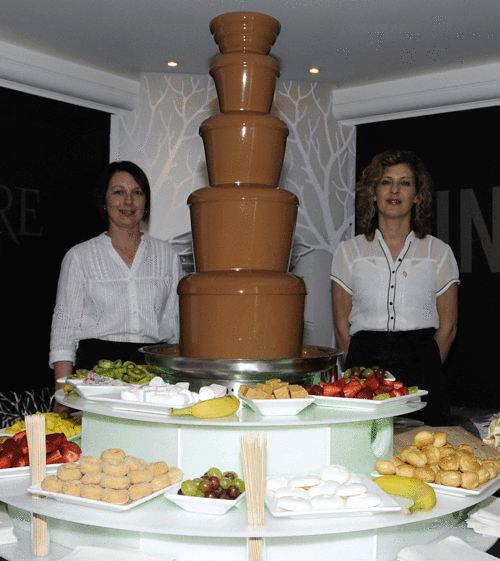 chocwave's profile picture. A wedding and Party business, chocolate fountains, candy floss, popcorn, fresh donuts and balloon decorations, and a entrepreneur in internet advertising