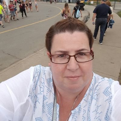 Mjc95's profile picture. Irish Lass living in Ottawa. Westlife, Duran Duran and Sens Fan. Mom to amazing young man with a TBI. Living life to it's fullest