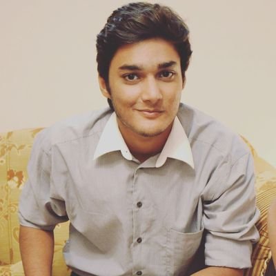 AnjaanaSaInsaan's profile picture. username tells my bio perfectly ☺