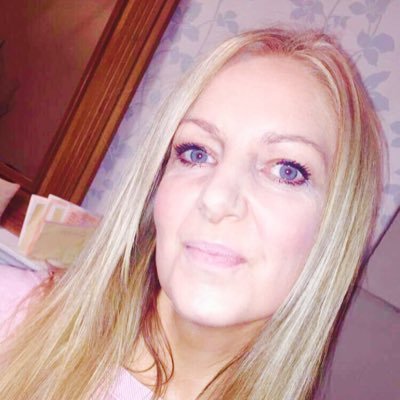 julesloving2016's profile picture. Always look on the bright side 🙌