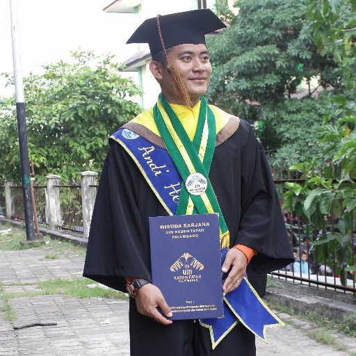 Mahasiswa di UIN Raden Fatah Palembang,Jur Sistem Informasi, Fak Dakwah & Komunikasi. Penikmat Bakso. Penck Silat PSHT. Menwa Satuan 2. Sttus berpacaran.