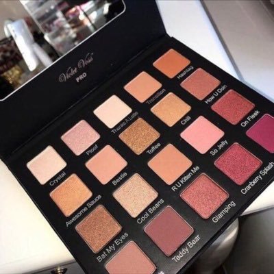 anandaxxxx's profile picture. 