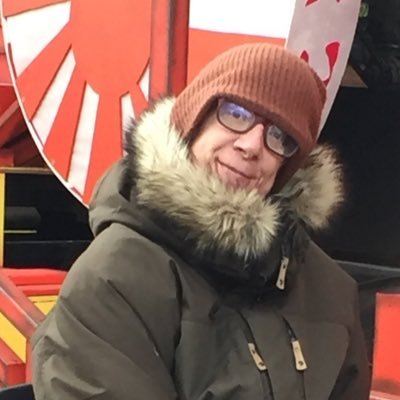 ho_jamesgrifter's profile picture. Living with Marfans.