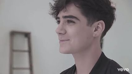 Solo se que JALONSO es de las mejores cosas que existe en el universo💕. Fin.