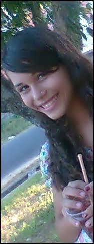 QEM SE DESCREVE . SE LIMITA ^^   


                Me  adc no MSN  : raquelvic@hotmail.com